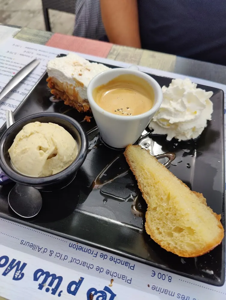 Café Gourmand